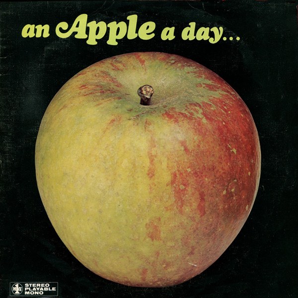 Capa do álbum Apple da banda An Apple A Day