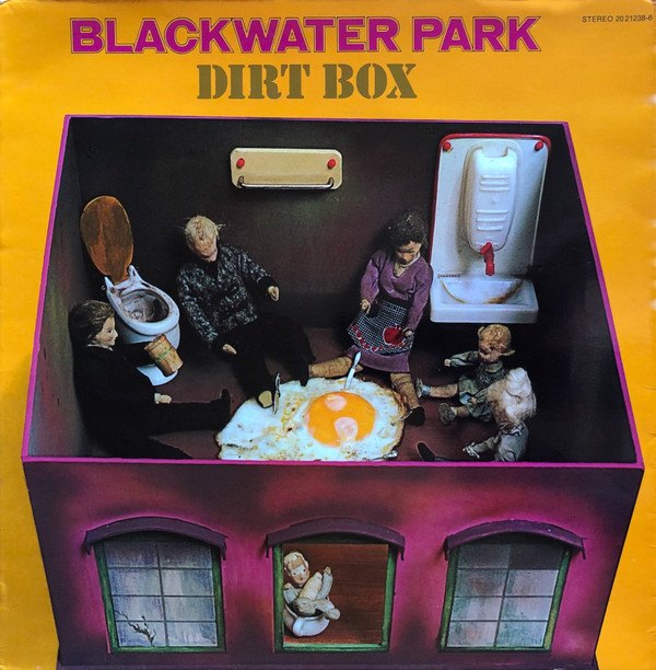 Capa do álbum Blackwater Park da banda Dirt Box