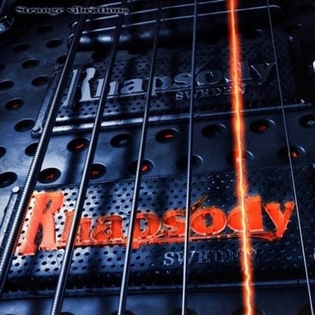 Capa do álbum Rhapsody Sweden da banda Strange Vibrations